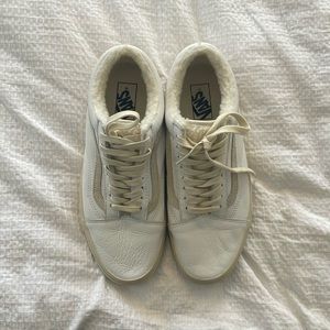 Sherpa lined Vans (W11/M9.5)